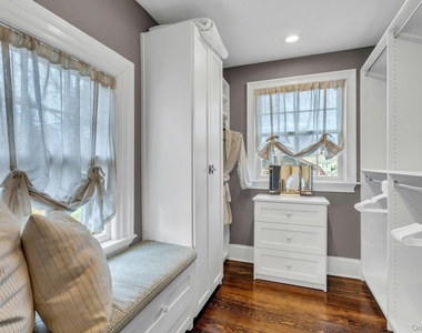 105 Academy Street - Photo Thumbnail 24