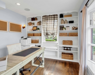 105 Academy Street - Photo Thumbnail 17