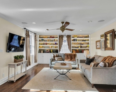105 Academy Street - Photo Thumbnail 4