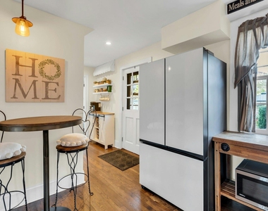 105 Academy Street - Photo Thumbnail 16