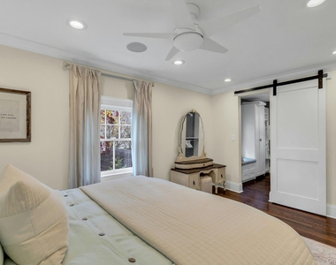 105 Academy Street - Photo Thumbnail 23