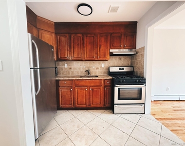 14568 221st Street - Photo Thumbnail 3