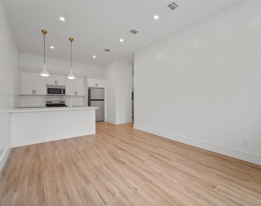 48 North Street - Photo Thumbnail 8