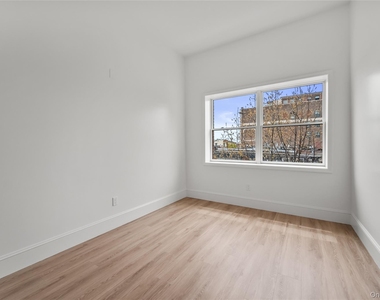48 North Street - Photo Thumbnail 17