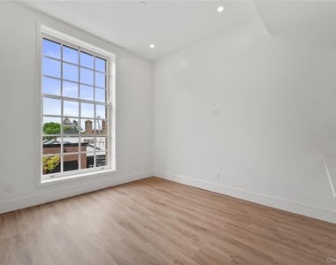 48 North Street - Photo Thumbnail 4