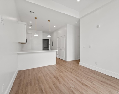 48 North Street - Photo Thumbnail 5
