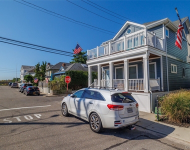 23 Delaware Avenue - Photo Thumbnail 20