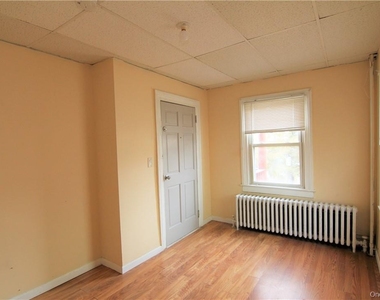 119 High Street - Photo Thumbnail 1