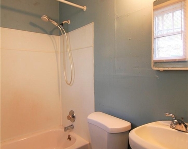 119 High Street - Photo Thumbnail 13
