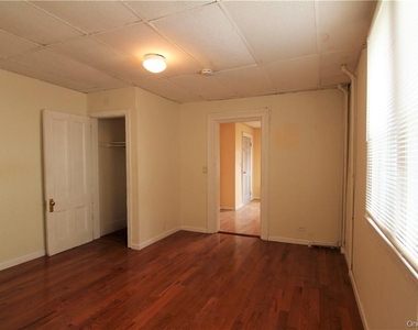 119 High Street - Photo Thumbnail 8
