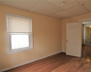 119 High Street - Photo Thumbnail 2