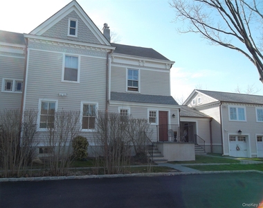 95 High Street - Photo Thumbnail 13