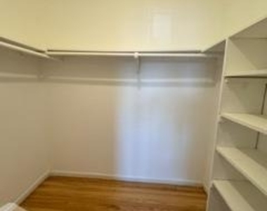 120 W 3 Avenue - Photo Thumbnail 4