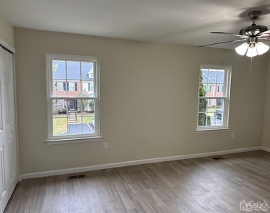 59 Goodwin Drive - Photo Thumbnail 20