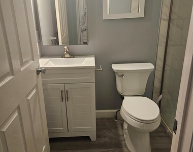 316 Ventnor Court - Photo Thumbnail 20