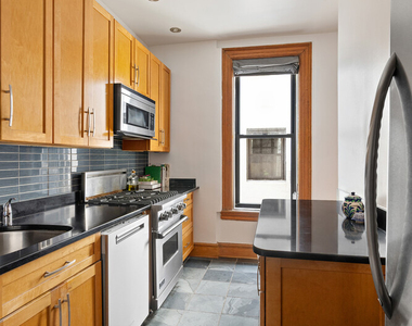 478 3rd Street - Photo Thumbnail 3