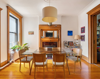 478 3rd Street - Photo Thumbnail 2
