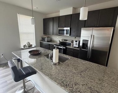 68 Winterplace Drive - Photo Thumbnail 3