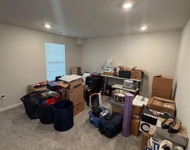 68 Winterplace Drive - Photo Thumbnail 10