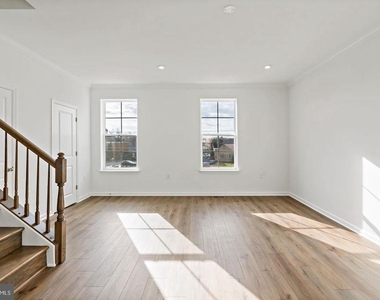 646 Hemsworth Lane - Photo Thumbnail 17