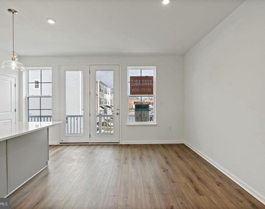 646 Hemsworth Lane - Photo Thumbnail 18