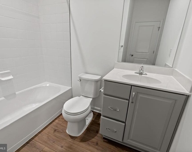 646 Hemsworth Lane - Photo Thumbnail 7