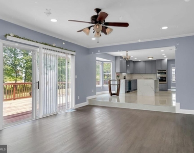 15704 Beau Ridge Drive - Photo Thumbnail 16