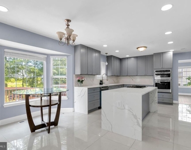 15704 Beau Ridge Drive - Photo Thumbnail 10