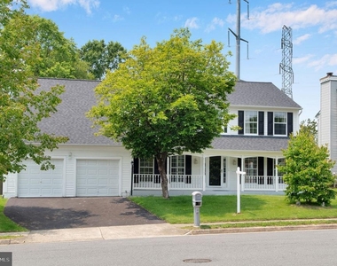 15704 Beau Ridge Drive - Photo Thumbnail 2