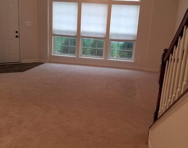 7356 Brunson Circle - Photo Thumbnail 5