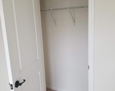 7356 Brunson Circle - Photo Thumbnail 17