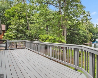 201 Birchside Circle - Photo Thumbnail 11