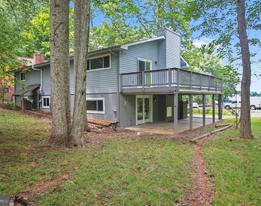 201 Birchside Circle - Photo Thumbnail 3