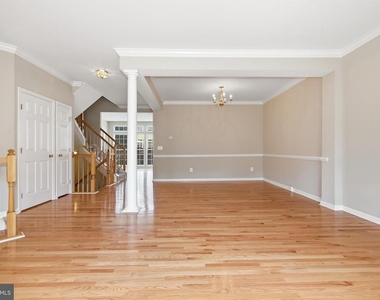 19236 Kepharts Mill Terrace - Photo Thumbnail 8