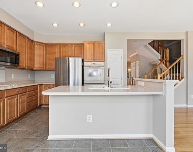 19236 Kepharts Mill Terrace - Photo Thumbnail 24