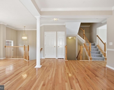 19236 Kepharts Mill Terrace - Photo Thumbnail 7