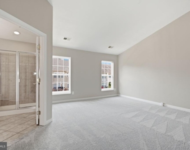 19236 Kepharts Mill Terrace - Photo Thumbnail 27