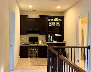 42568 Autumn Glory Terrace - Photo Thumbnail 14