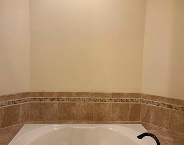 42568 Autumn Glory Terrace - Photo Thumbnail 13