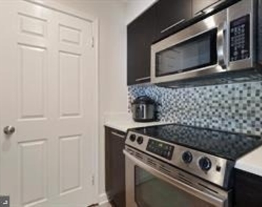 8600 Shadwell Drive - Photo Thumbnail 6
