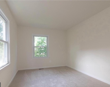 6120 Old Brentford Court - Photo Thumbnail 21