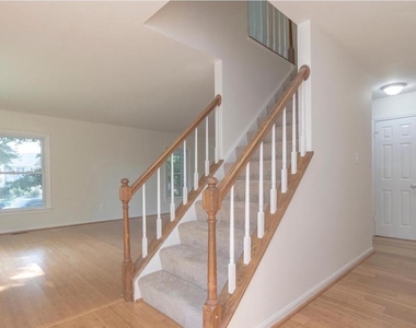 6120 Old Brentford Court - Photo Thumbnail 26