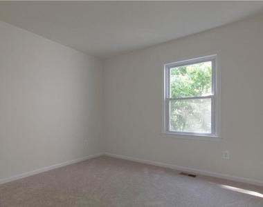 6120 Old Brentford Court - Photo Thumbnail 17