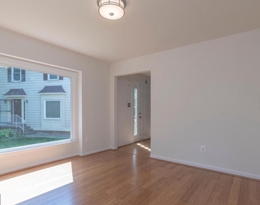 6120 Old Brentford Court - Photo Thumbnail 27