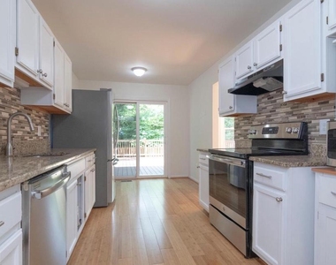 6120 Old Brentford Court - Photo Thumbnail 31