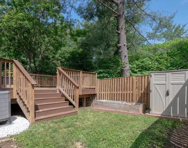 6120 Old Brentford Court - Photo Thumbnail 47