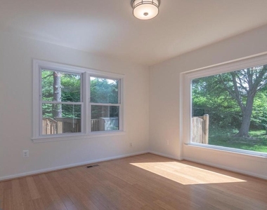 6120 Old Brentford Court - Photo Thumbnail 28
