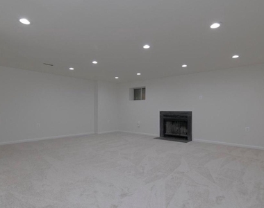 6120 Old Brentford Court - Photo Thumbnail 40