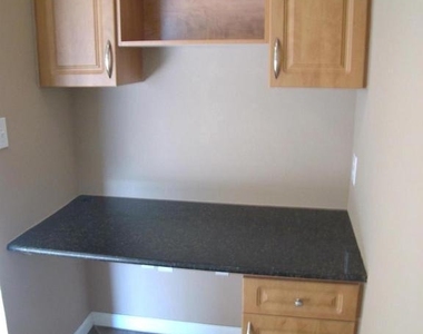 12941 Centre Park Circle - Photo Thumbnail 16