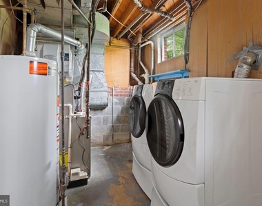 7106 Jayhawk Street - Photo Thumbnail 19